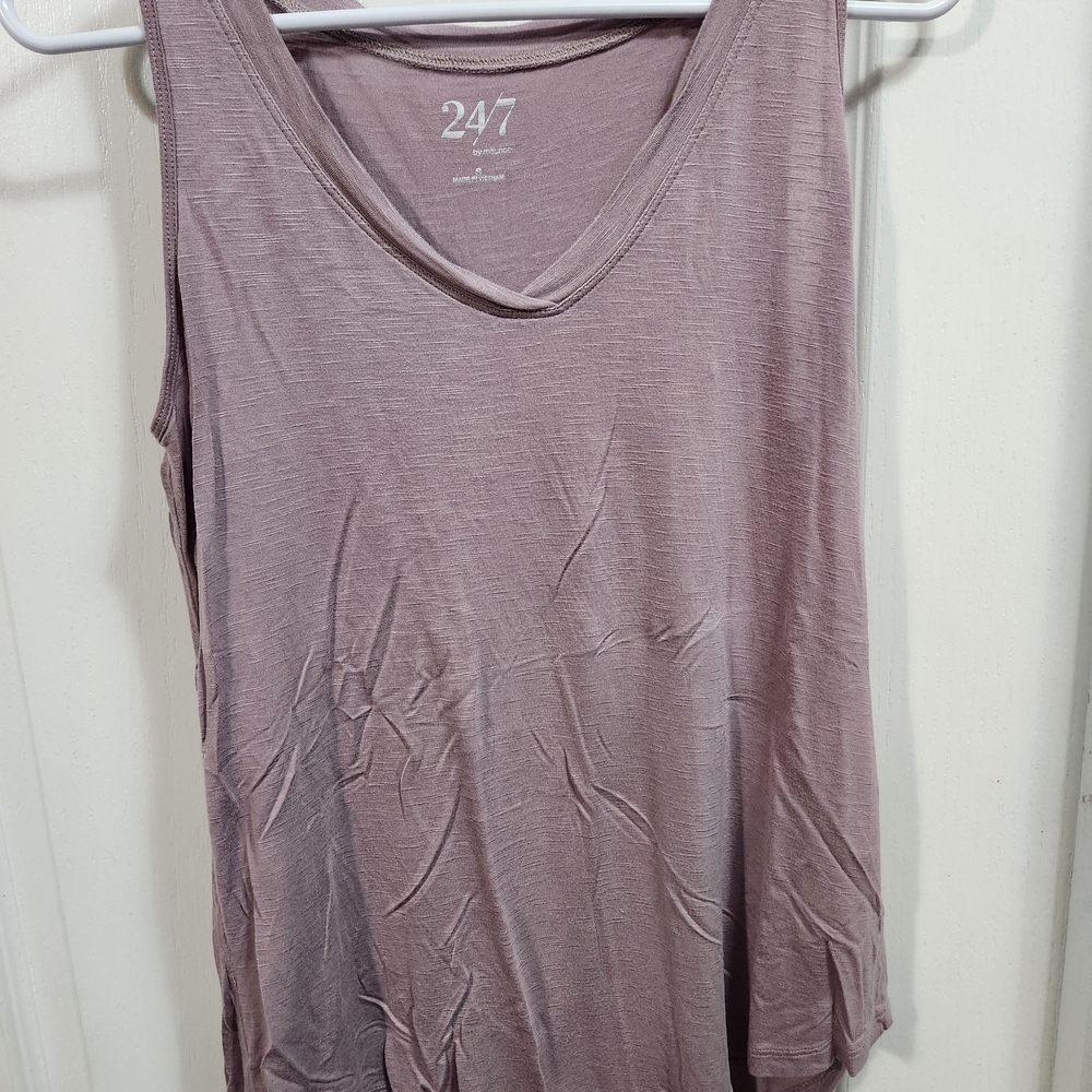 24/7 Mauve-pink Sleeveless Women's Top